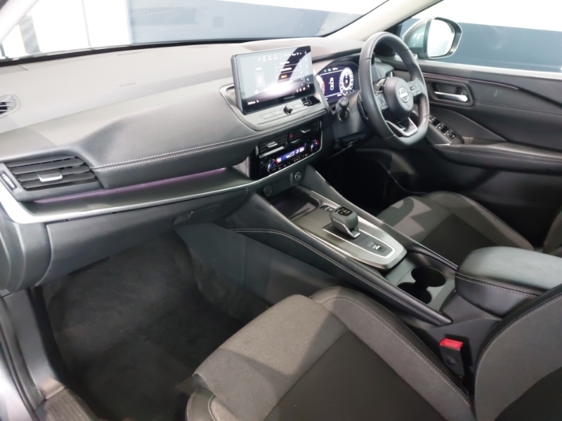 Nissan Qashqai 1.3 Dig-t Mh 158 N-connecta Glass Rf Xtronic Grey #5