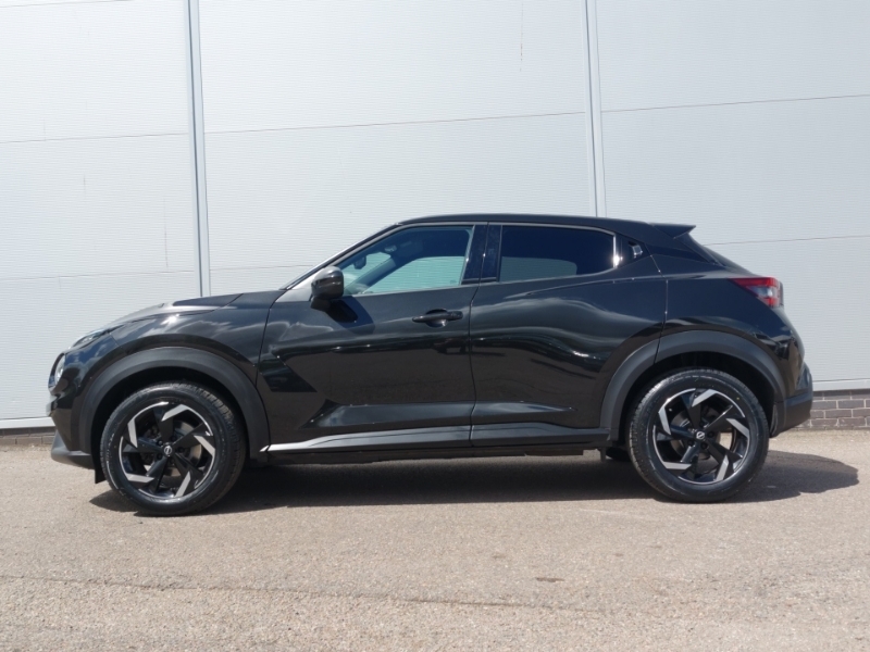 Nissan Juke 1.0 Dig-t 114 N-connecta Black #4