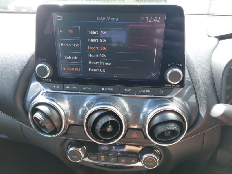 Nissan Juke 1.0 Dig-t 114 Acenta White #11