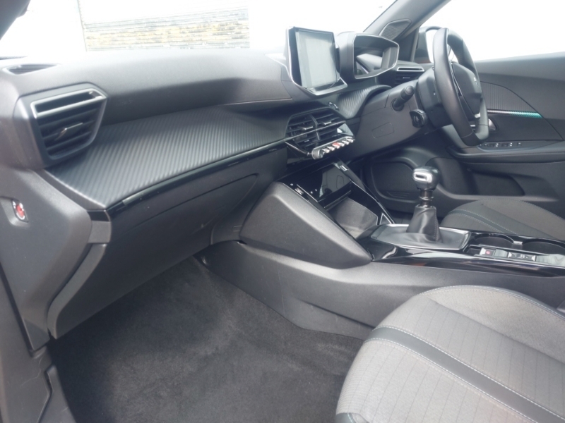 Peugeot 2008 1.2 Puretech Allure Premium Orange #5