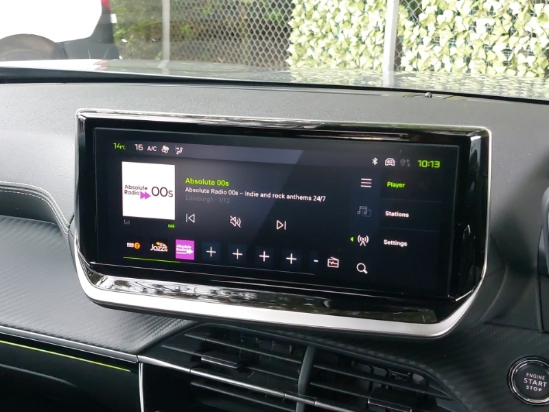 Peugeot 2008 Allure Black #11