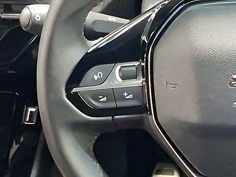 Peugeot 2008 2008 Gt Ev Red #12