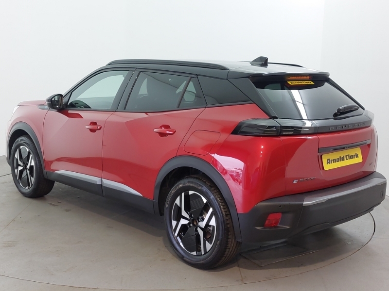 Peugeot e-2008 115Kw Gt 54Kwh Red #2