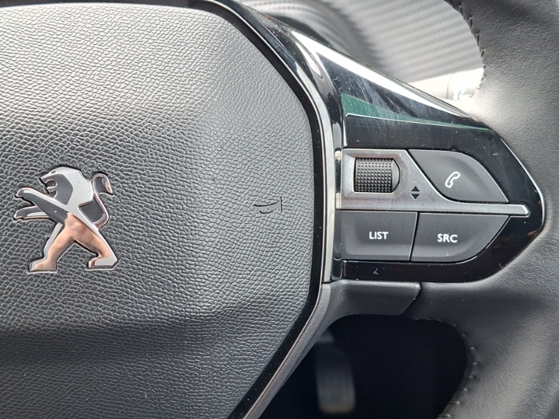 Peugeot 208 1.2L Gt Black #13