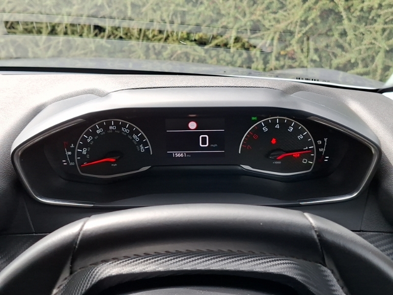 Peugeot 208 1.2L Gt Black #10