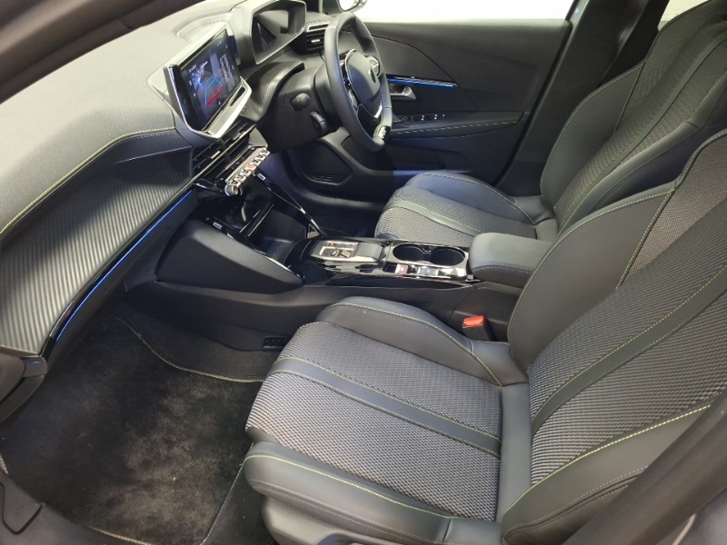 Peugeot e-208 100Kw Gt 50Kwh Grey #5