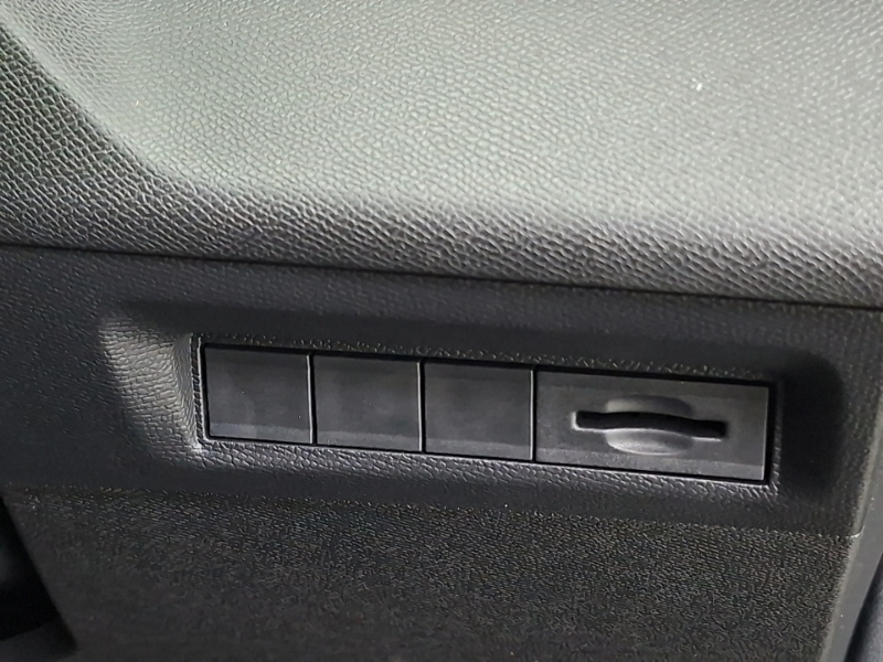 Peugeot 308 Allure Premium P-tech Ss White #15