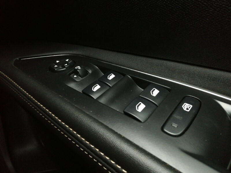 Peugeot 5008 Green #14