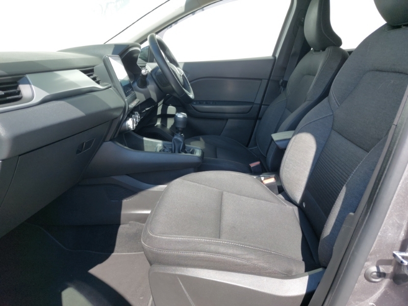 Renault Captur 1.0 Tce 100 Iconic Black #5