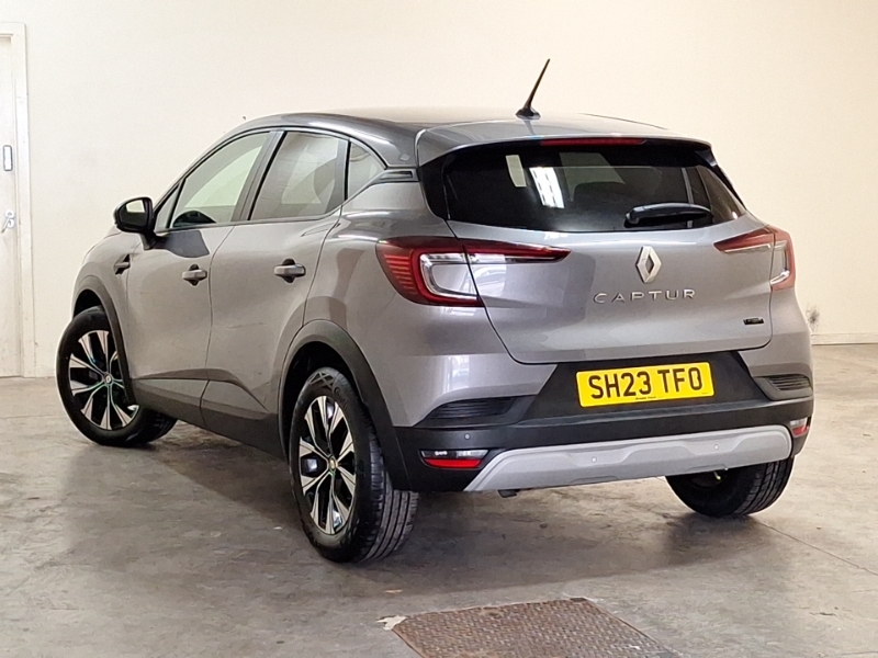 Renault Captur 1.6 E-tech Full Hybrid 145 Evolution Grey #2
