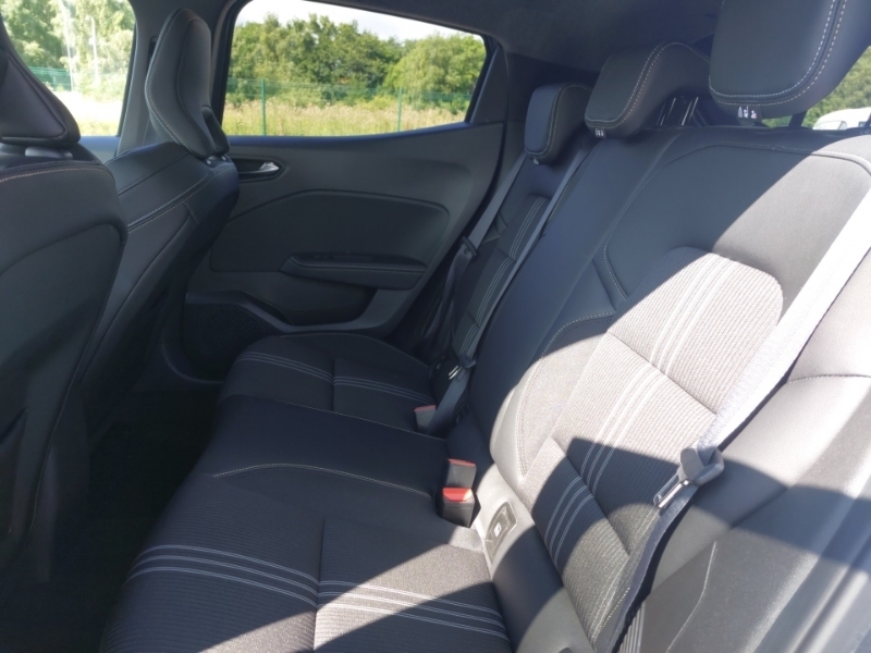 Renault Clio 1.6 E-tech Full Hybrid 145 Engineered Grey #6