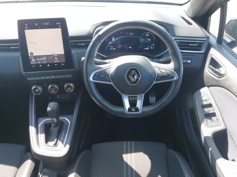 Renault Clio Hatchback 2017 Renault Clio 1.5 Play Dci 90 Silver #8