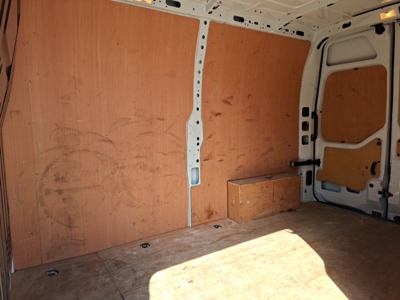 Renault Master Mm35dci 135 Business Medium Roof Van White #6