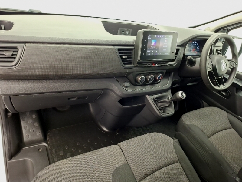 Renault Trafic Ll30 Blue Dci 130 Advance Safety Van White #3