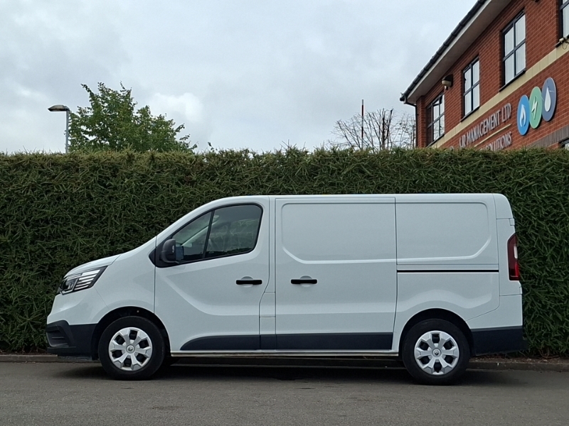 Renault Trafic Sl30 Blue Dci 130 Advance Safety Van White #4
