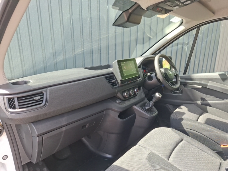 Renault Trafic Ll30 Blue Dci 130 Advance Safety Van White #3