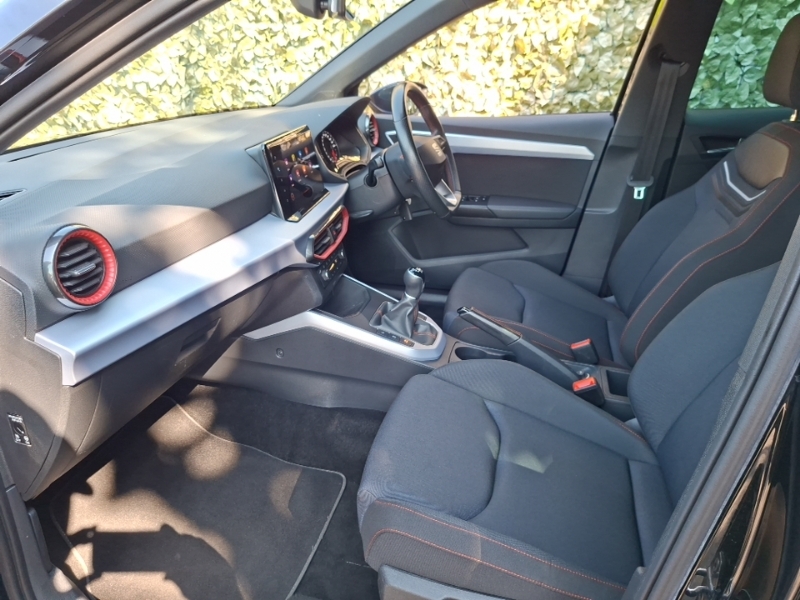 Seat Arona 1.0 Tsi 110 Fr Black #5