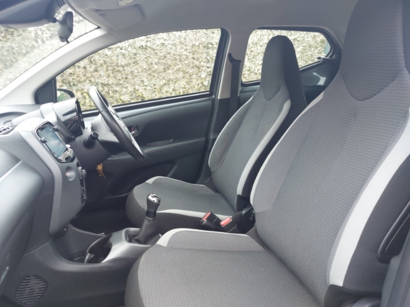 Toyota Aygo 1.0 Vvt-i X-play Tss Grey #5