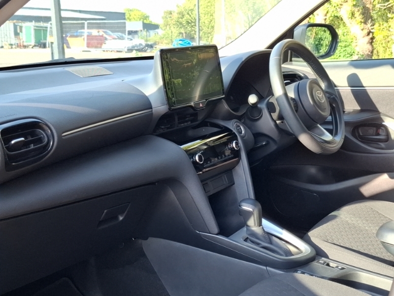 Toyota Yaris Cross 1.5 Hybrid Icon Cvt Black #5