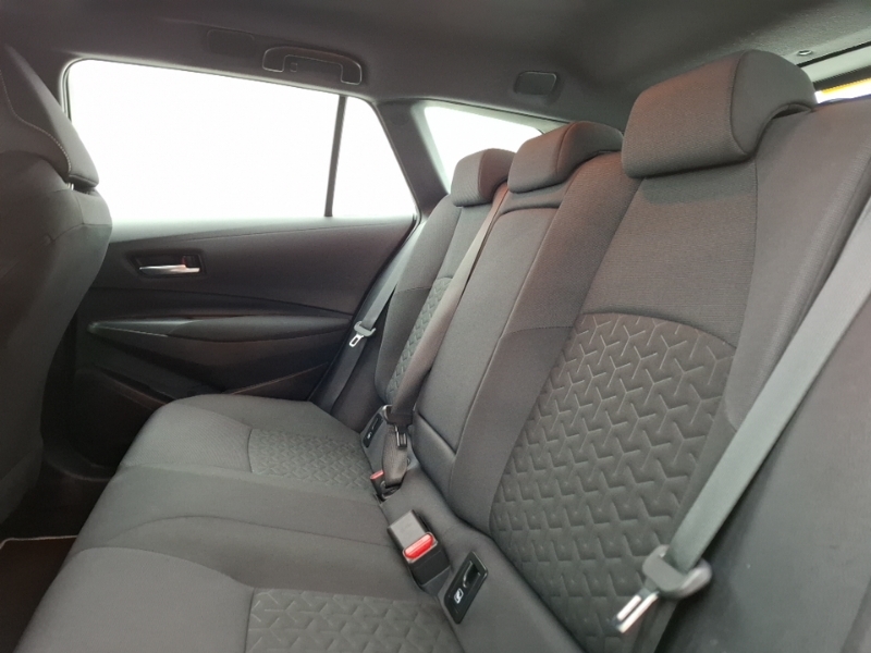 Toyota Corolla 1.8 Vvt-i Hybrid Icon Tech Cvt Black #6