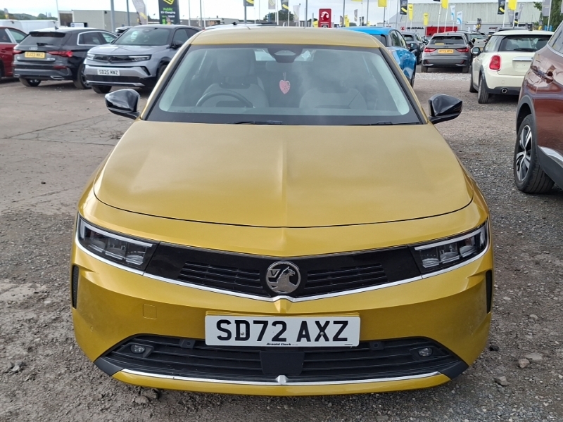 Vauxhall Astra 1.2 Turbo Design SD72AXZ Yellow