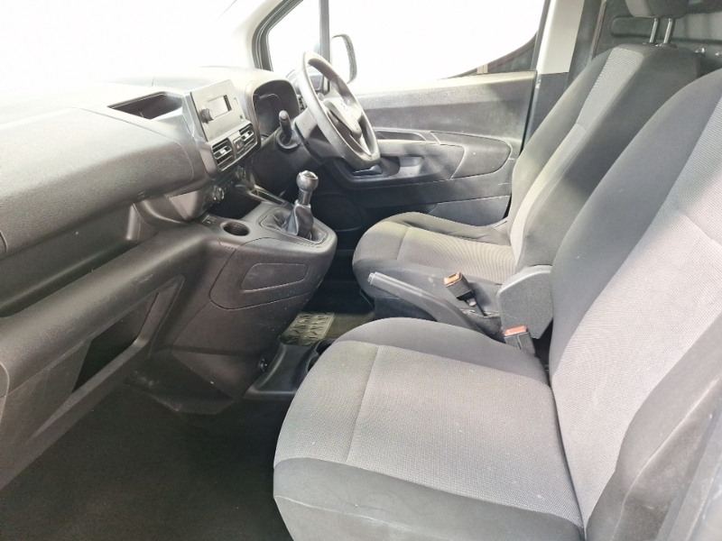 Vauxhall Combo 2300 1.6 Turbo D 100Ps H1 Edition Van White #5