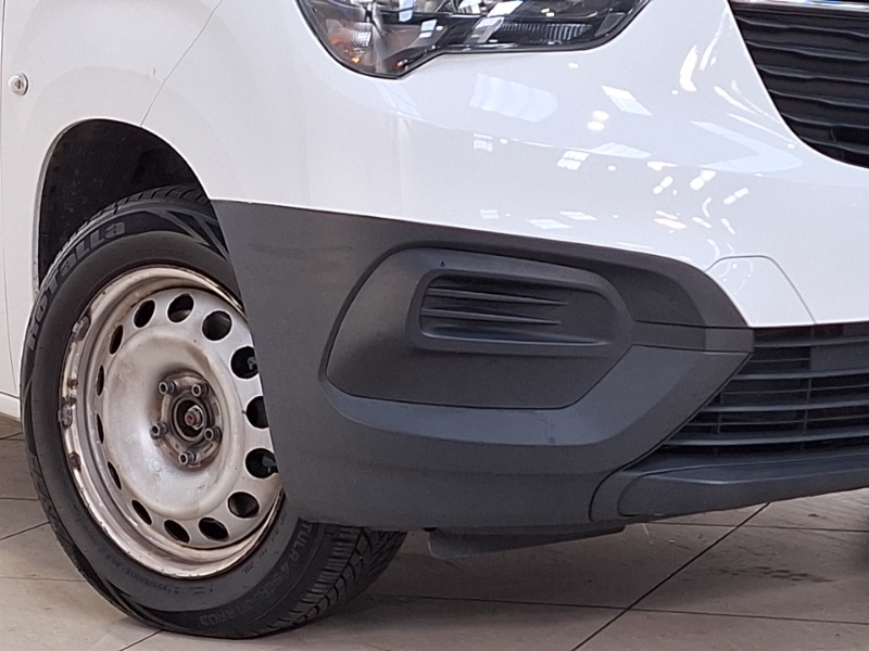 Vauxhall Combo 1.6 Turbo D 2300 Edition L2 Euro 6 Ss 6Dr #20
