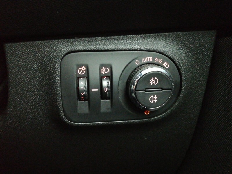 Vauxhall Corsa 1.4 Griffin Grey #17