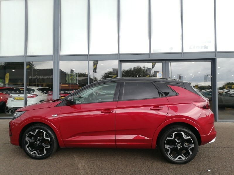 Vauxhall Grandland 1.2 Turbo Ultimate Red #4