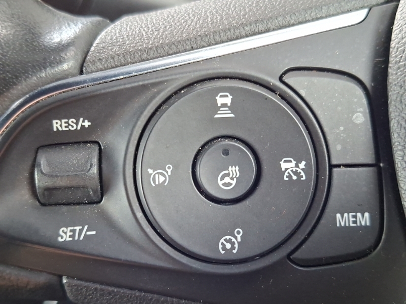 Vauxhall Mokka-e 100Kw Sri Nav Premium 50Kwh Red #12