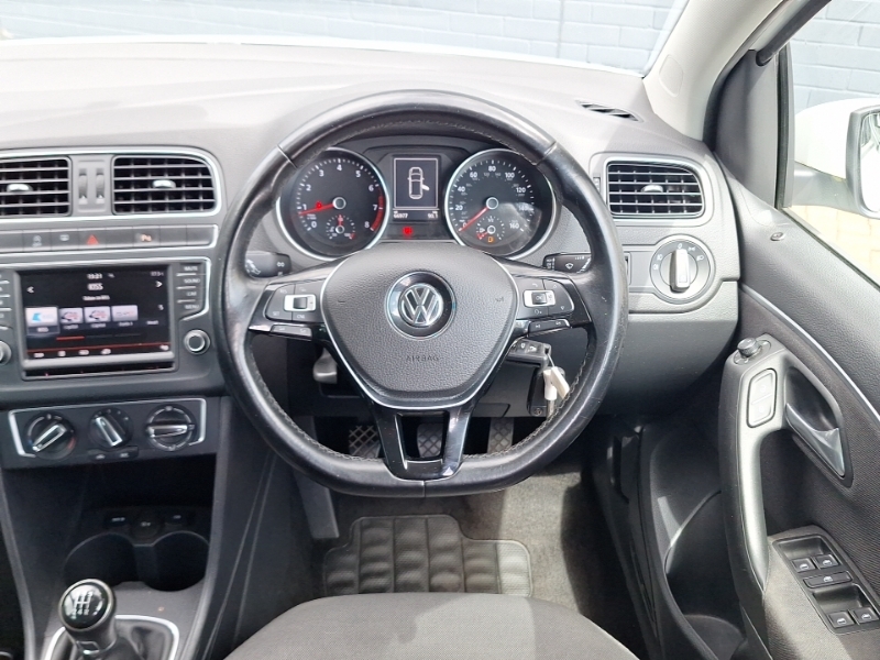 Volkswagen Polo Hatchback 1.2 Tsi Bluemotion Tech Match 201616 Blue #8