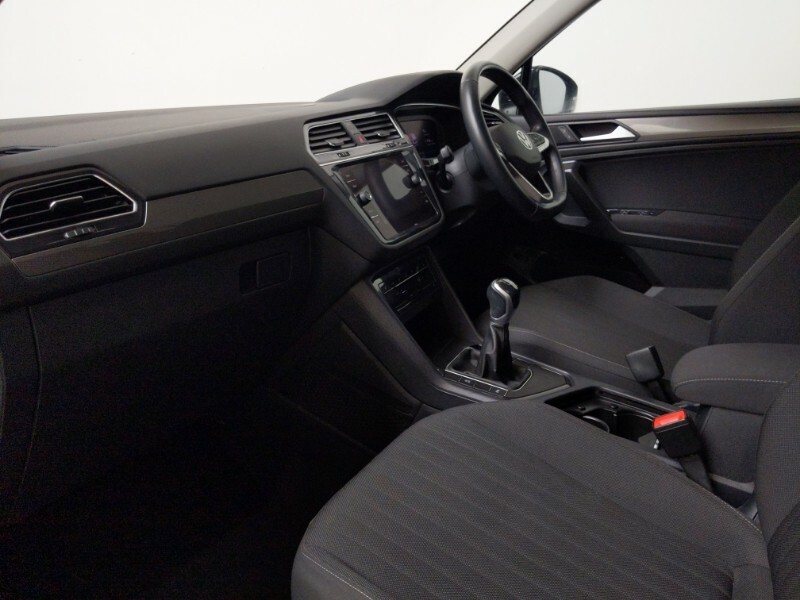 Volkswagen Tiguan Allspace 1.5 Tsi Life Black #5