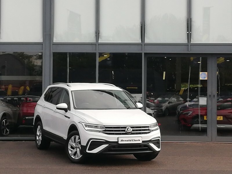 Volkswagen Tiguan Allspace 1.5 Tsi Life Dsg White