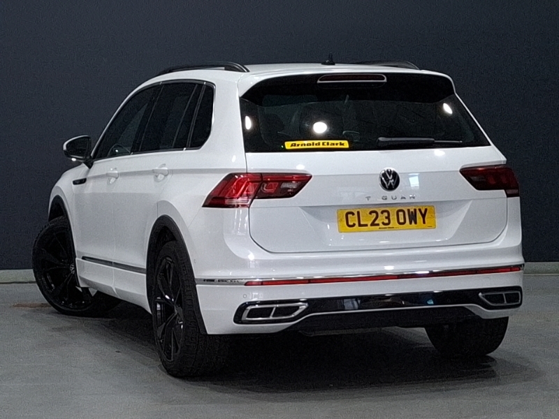 Volkswagen Tiguan 2.0 Tdi R-line Dsg White #2