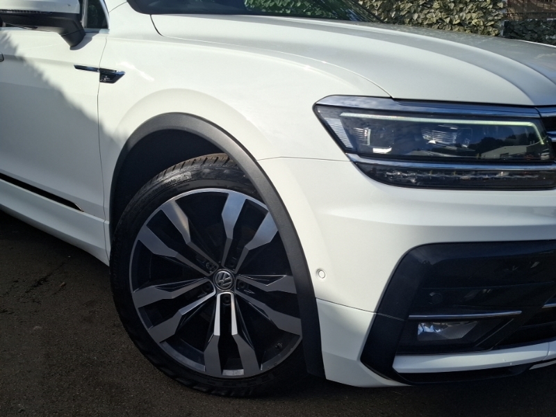 Volkswagen Tiguan R-line Tech White #20
