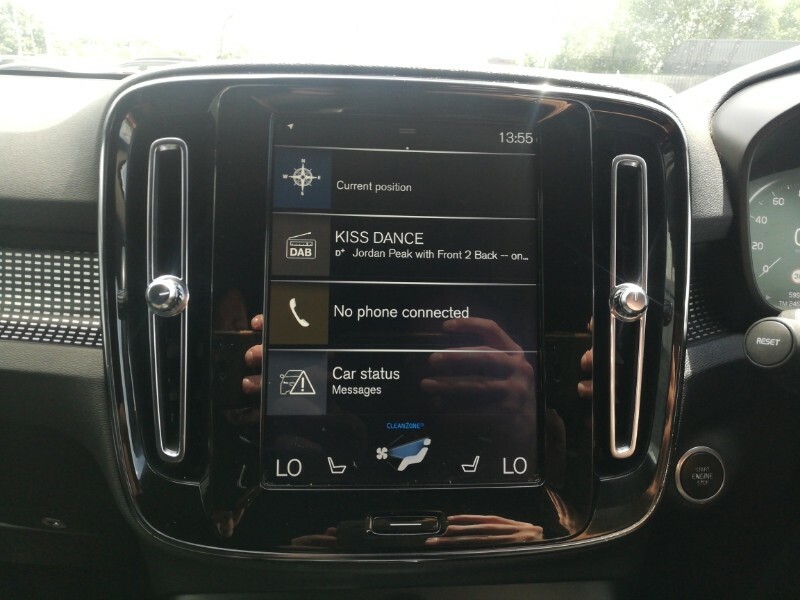 Volvo XC40 Volvo R-design Pro D4 Awd Silver #18