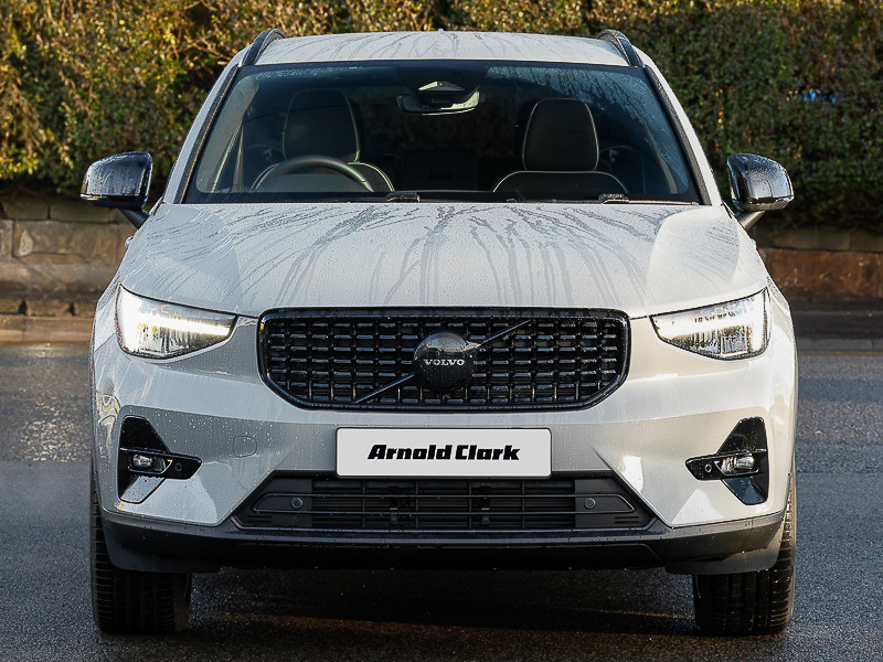 Volvo XC40 2.0 B4p Ultra Dark Silver #8
