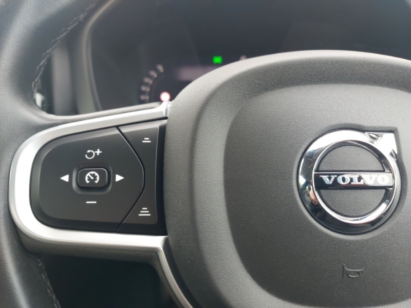 Volvo XC60 2.0 B4d Plus Dark Awd Geartronic Grey #12