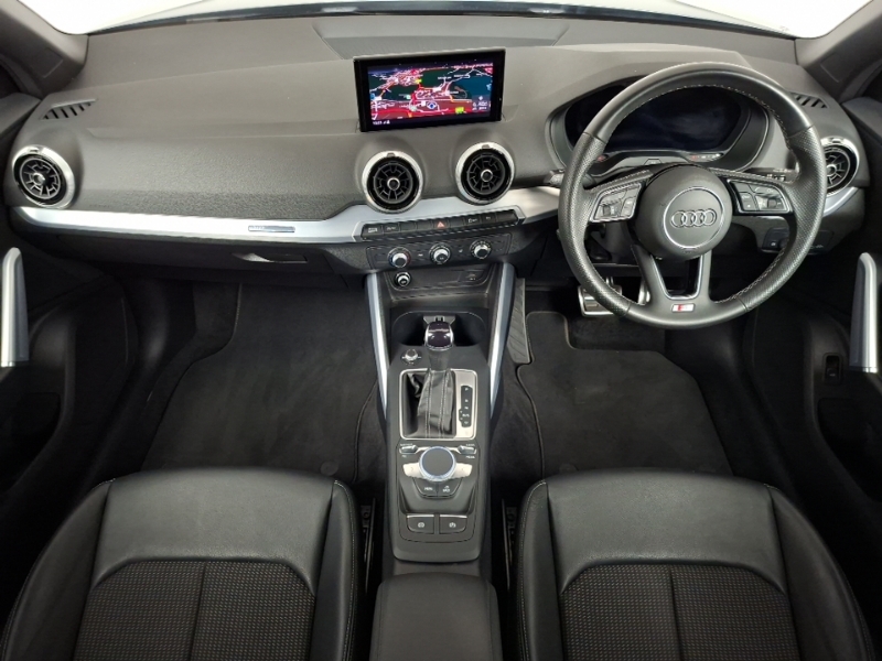 Audi Q2 35 Tfsi S Line S Tronic Grey #3