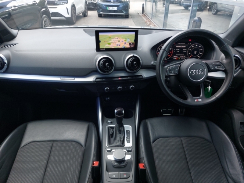 Audi Q2 35 Tfsi S Line S Tronic Grey #3