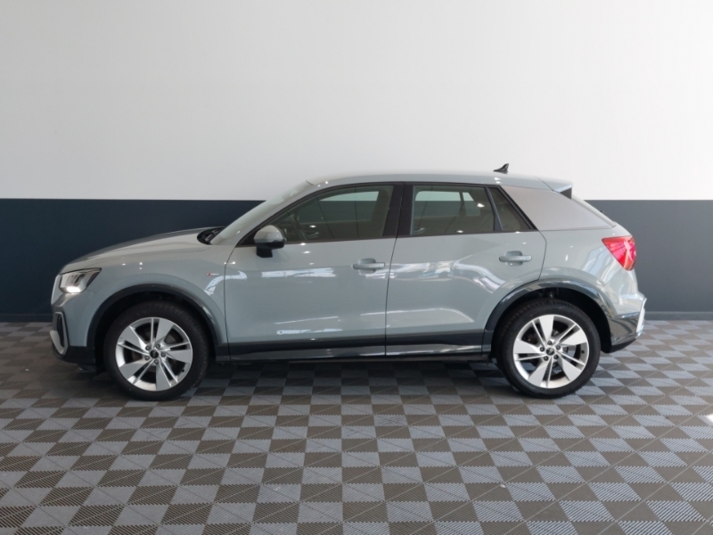 Audi Q2 35 Tfsi S Line S Tronic Grey #4