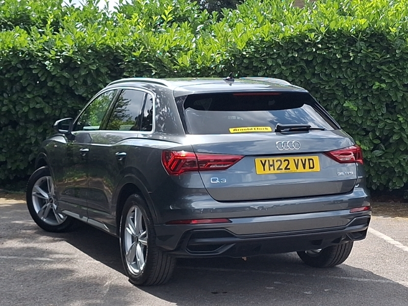Audi Q3 35 Tfsi S Line S Tronic Grey #2