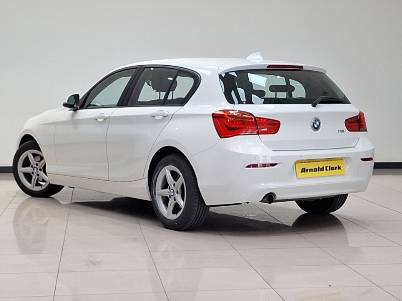 BMW 1 Series 118I 1.5 Se Nav White #2