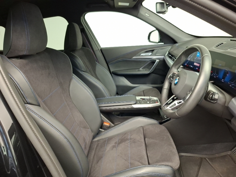 BMW X1 Sdrive 20I Mht M Sport Step Black #6