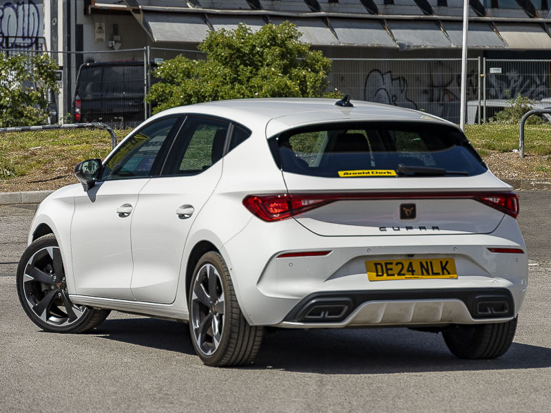 Cupra Leon 1.5 Tsi V1 White #2