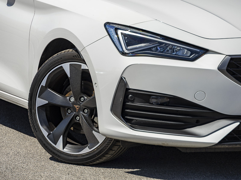 Cupra Leon 1.5 Etsi V1 Estate Hybrid Dsg Black #19