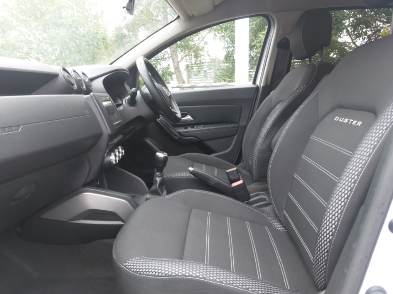 Dacia Duster 1.6 Sce Prestige White #5