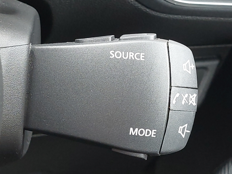 Dacia Sandero Stepway Dacia Sandero Stepway 1.0 Tce Comfort White #15
