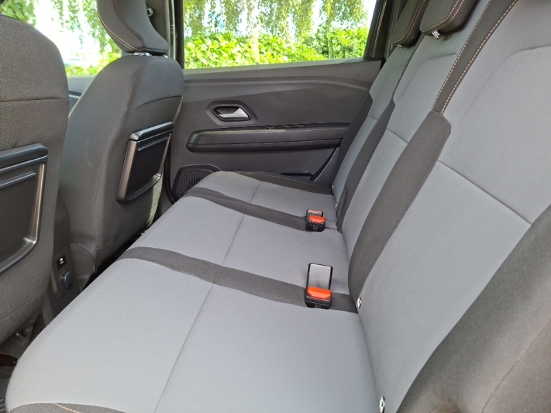 Dacia Jogger 1.0 Tce Extreme Black #6