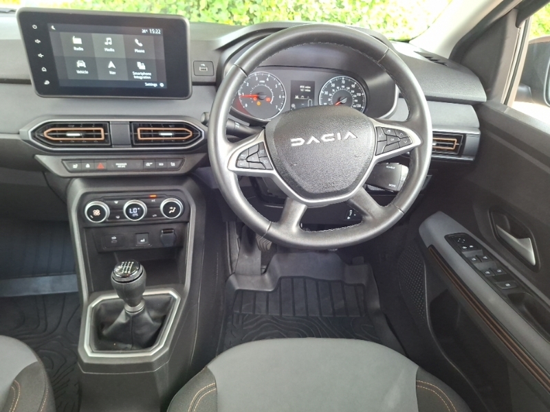 Dacia Jogger 1.6 Tce H Extreme Mpv Hybrid Black #8